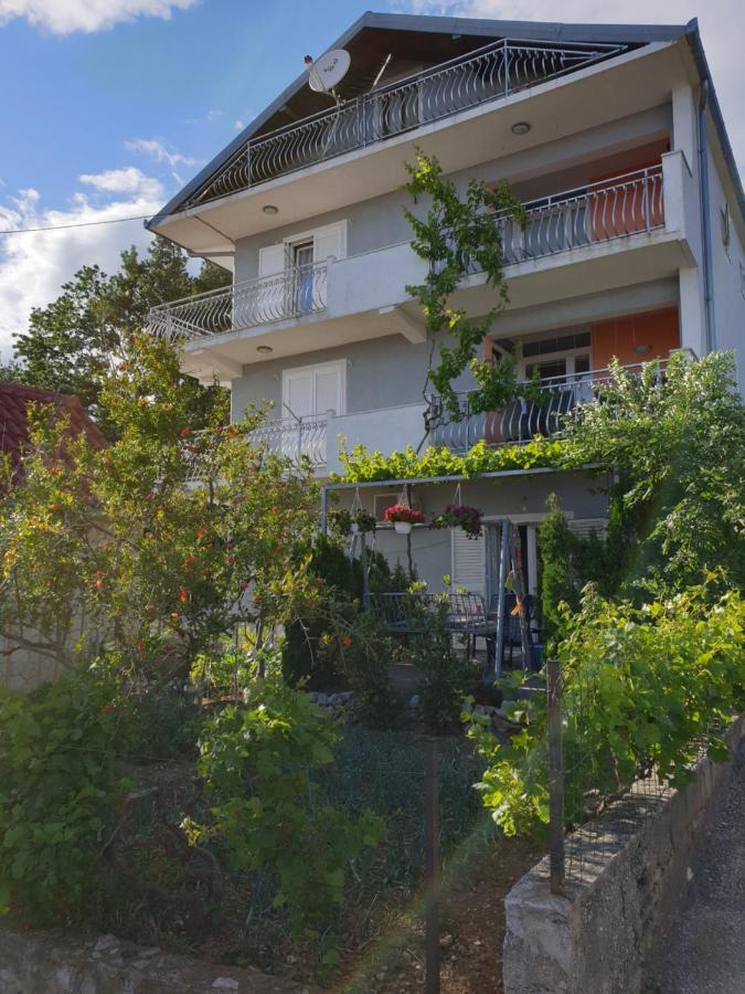 Apartments Mima Kaštela Esterno foto