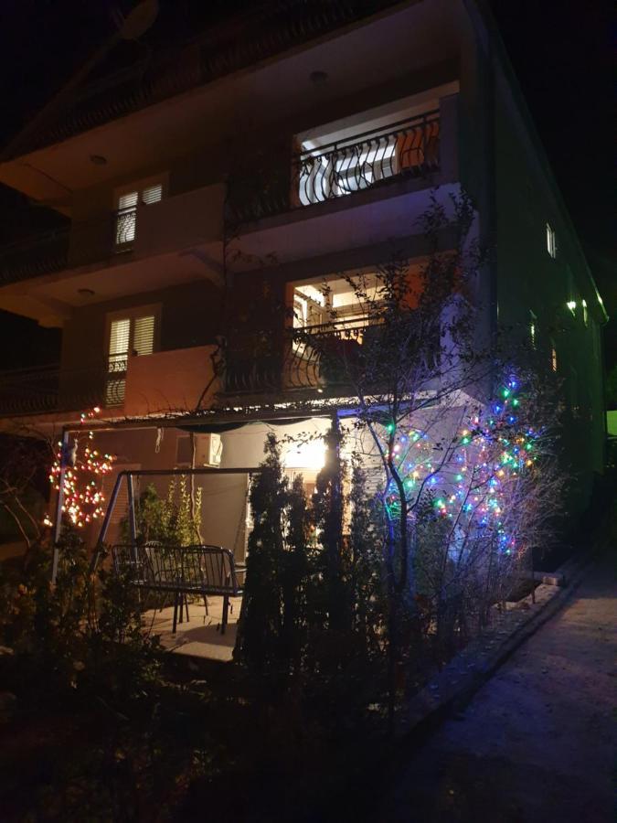 Apartments Mima Kaštela Esterno foto